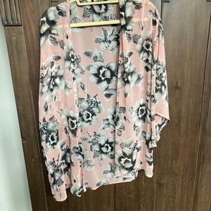 Pink blush maternity kimono